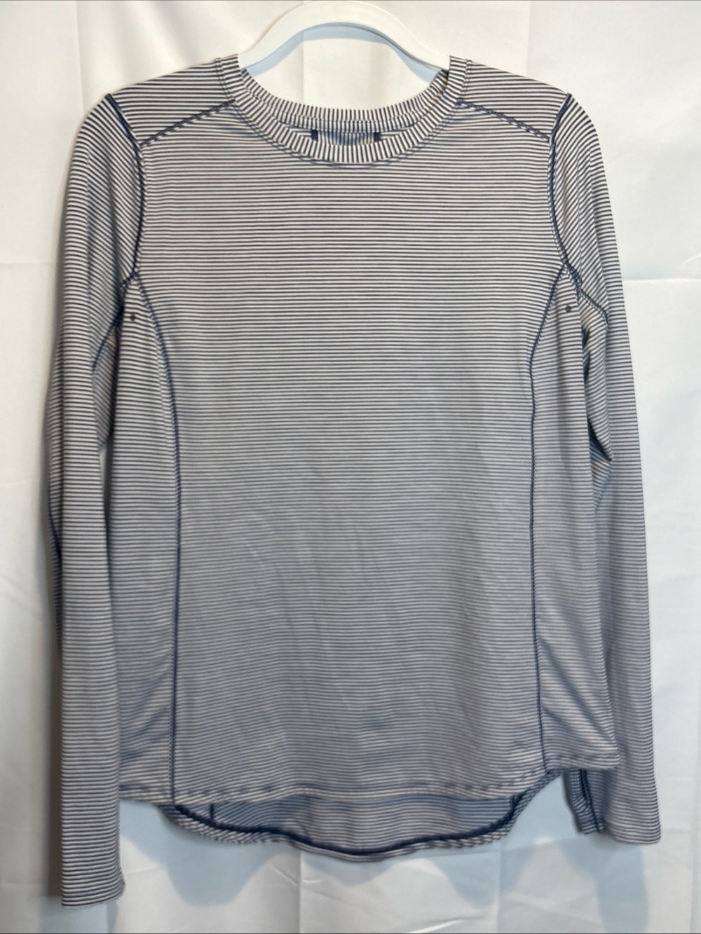 Duluth Trading Co White & Navy Thin-Stripe Long Sleeve Crew